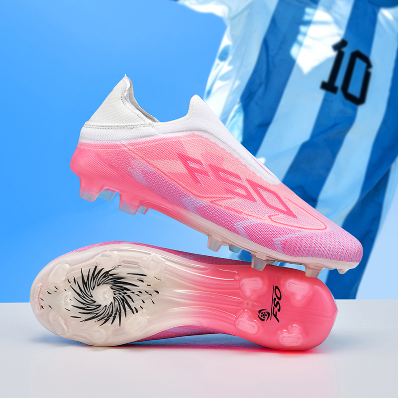 Nieuwe voetbalschoenen voor he - Outdoor Sport Court recensie en prijs
